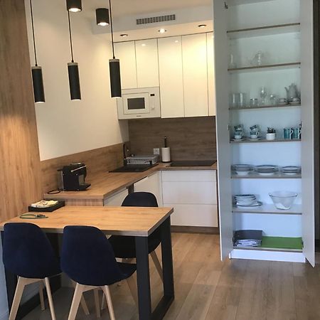 Apartament Sloneczny By Rentoom Apartment Torun Exterior photo